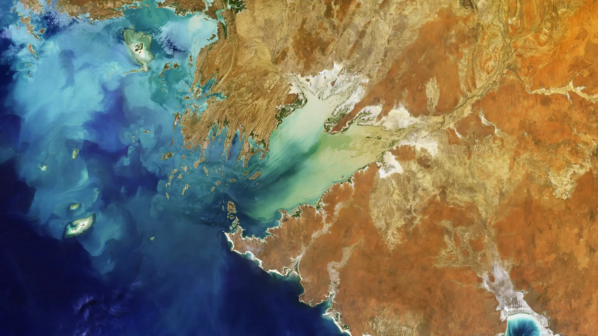 Montgomery Reef, Australia