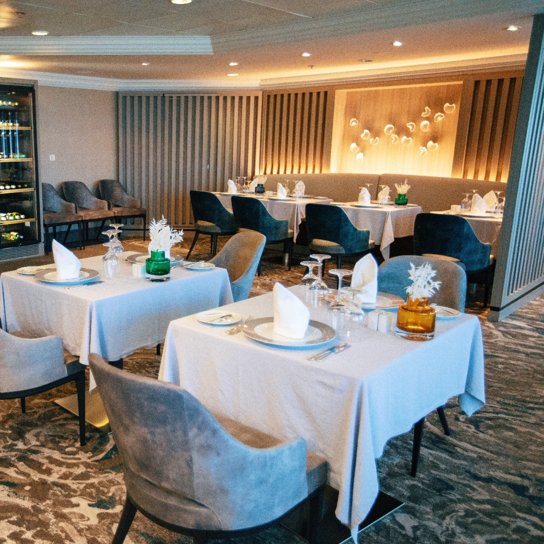 Elegant dining room