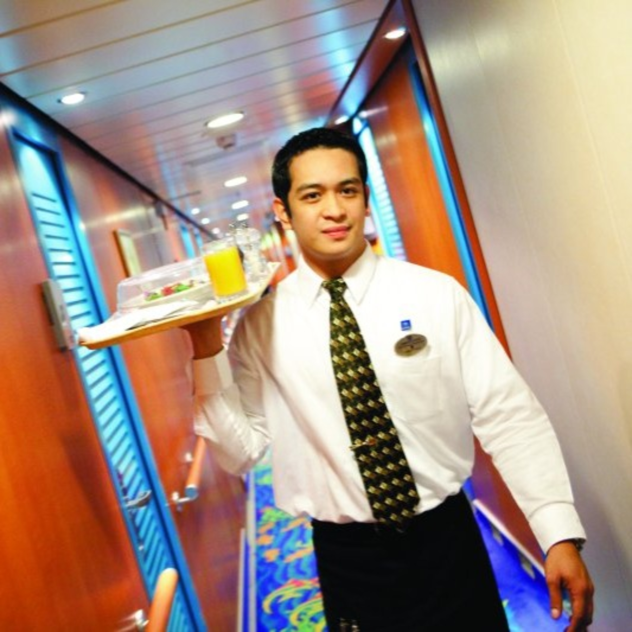 Waiter delivering food