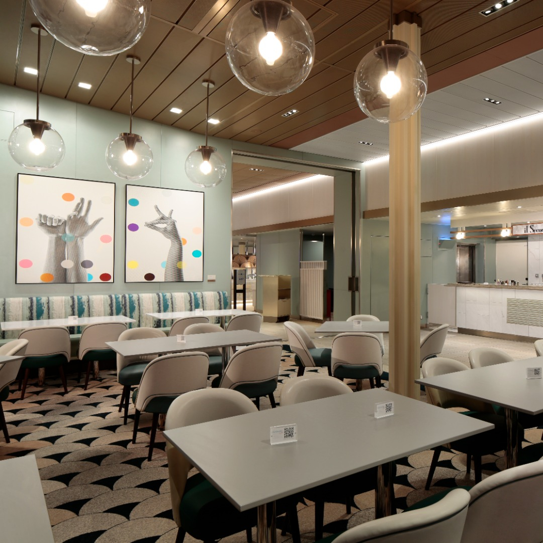 Relaxed eating area