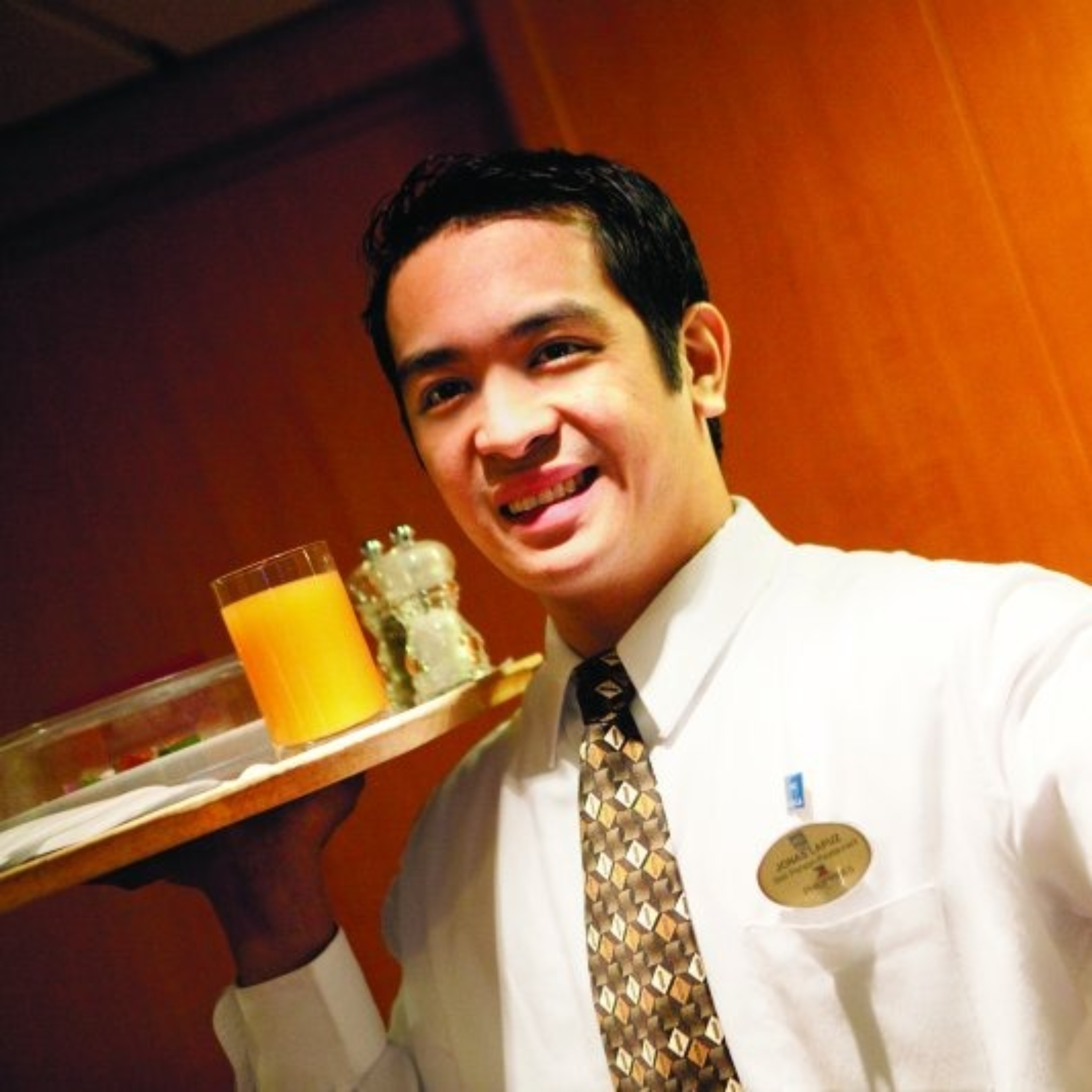 Waiter delivering food