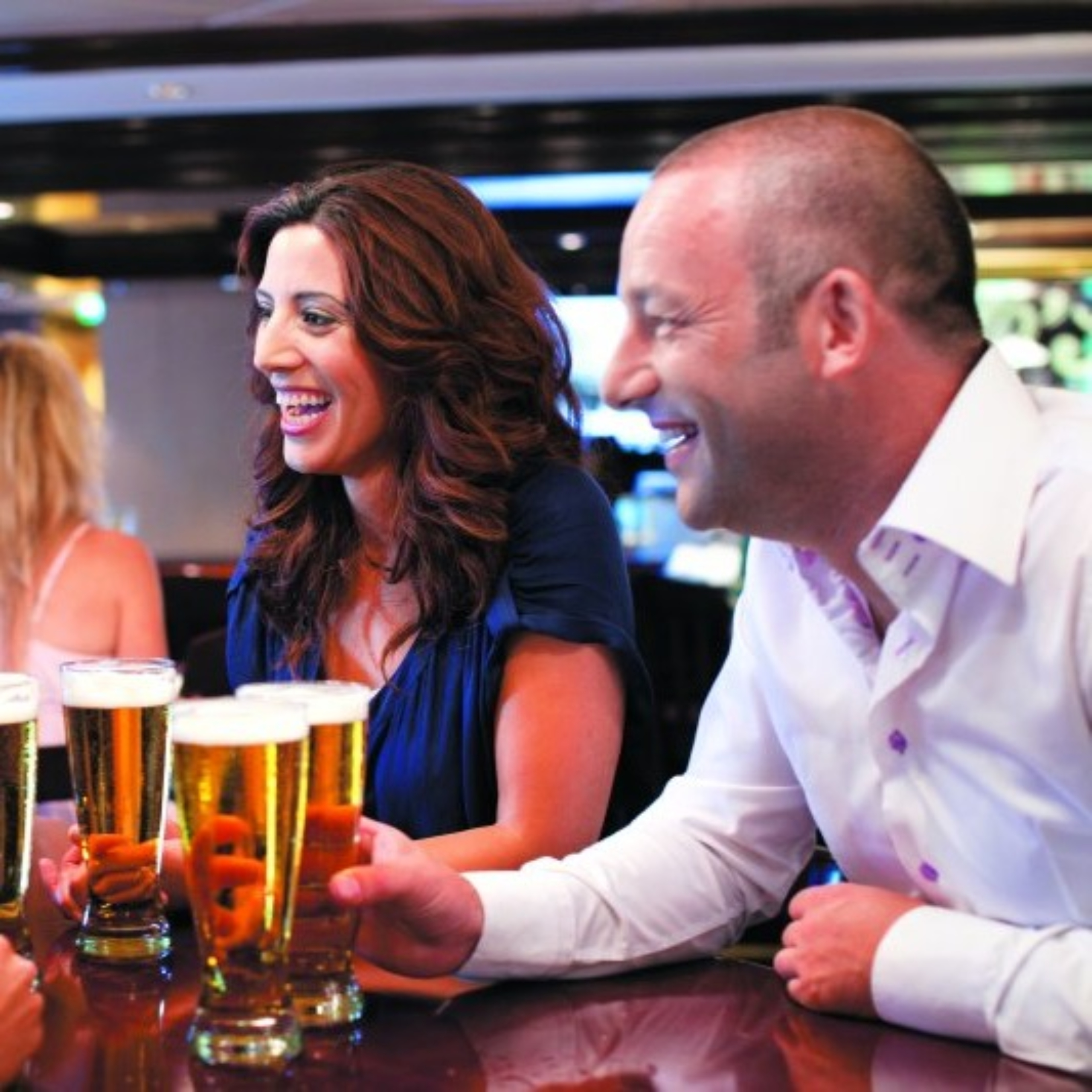 Couple drinking beer