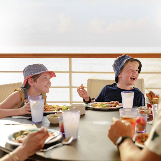 Kids Dining Outside