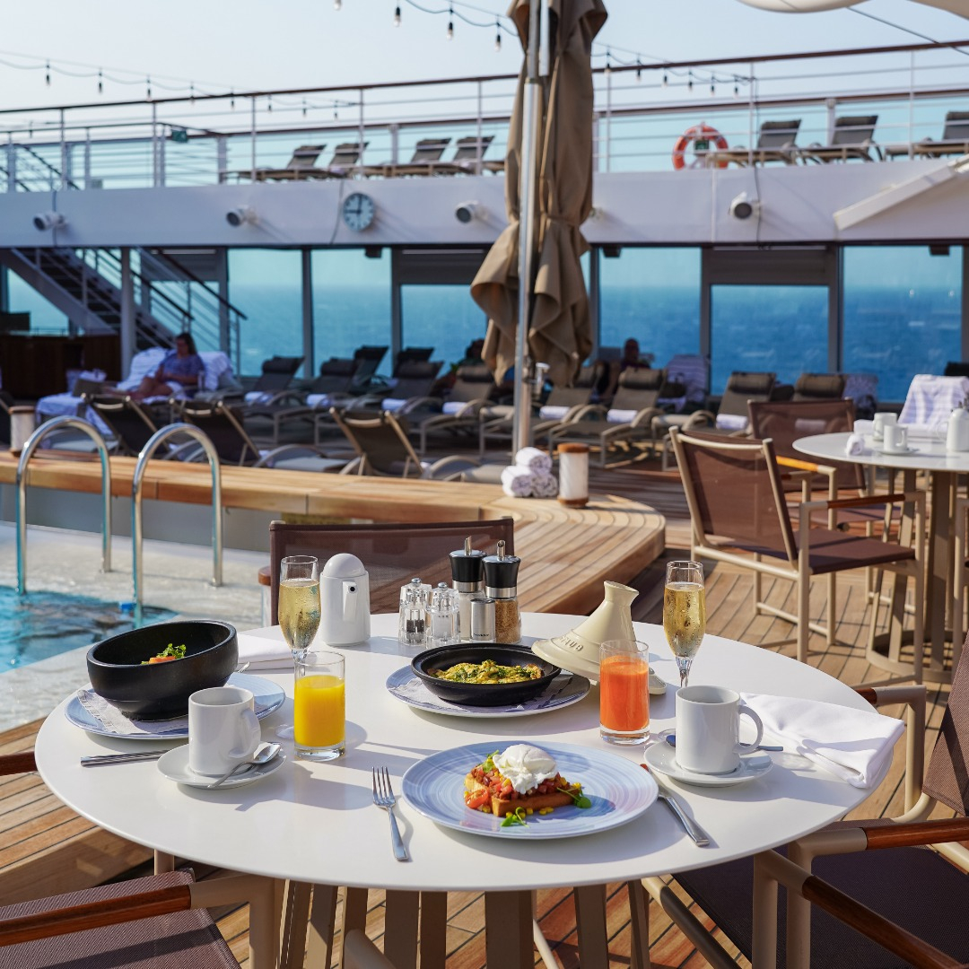 Poolside seating