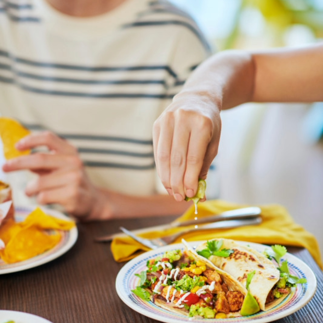 people dining